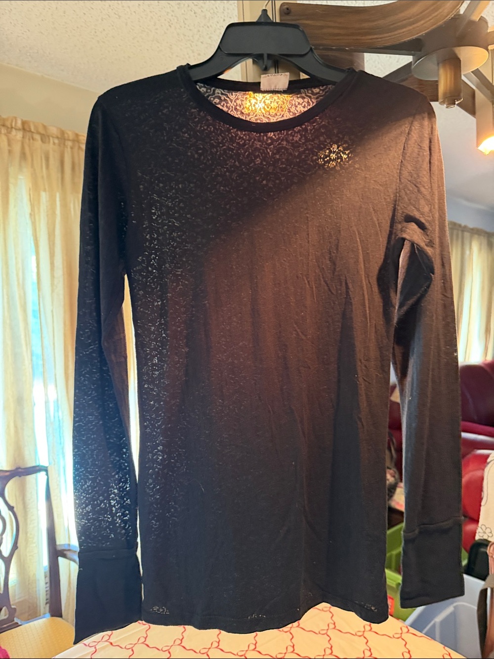 Buckle Black Long-Sleeve Crewneck pretty pattern